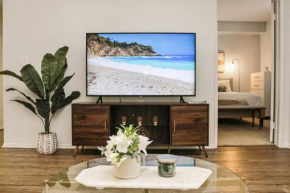 Luxe MDR apartment,Parking, Gym, Pool, jacuzzi,BBQ